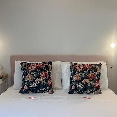Regina Milano In Melegnano - Wifi, Breakfast Box And Terrace Διαμέρισμα Εξωτερικό φωτογραφία