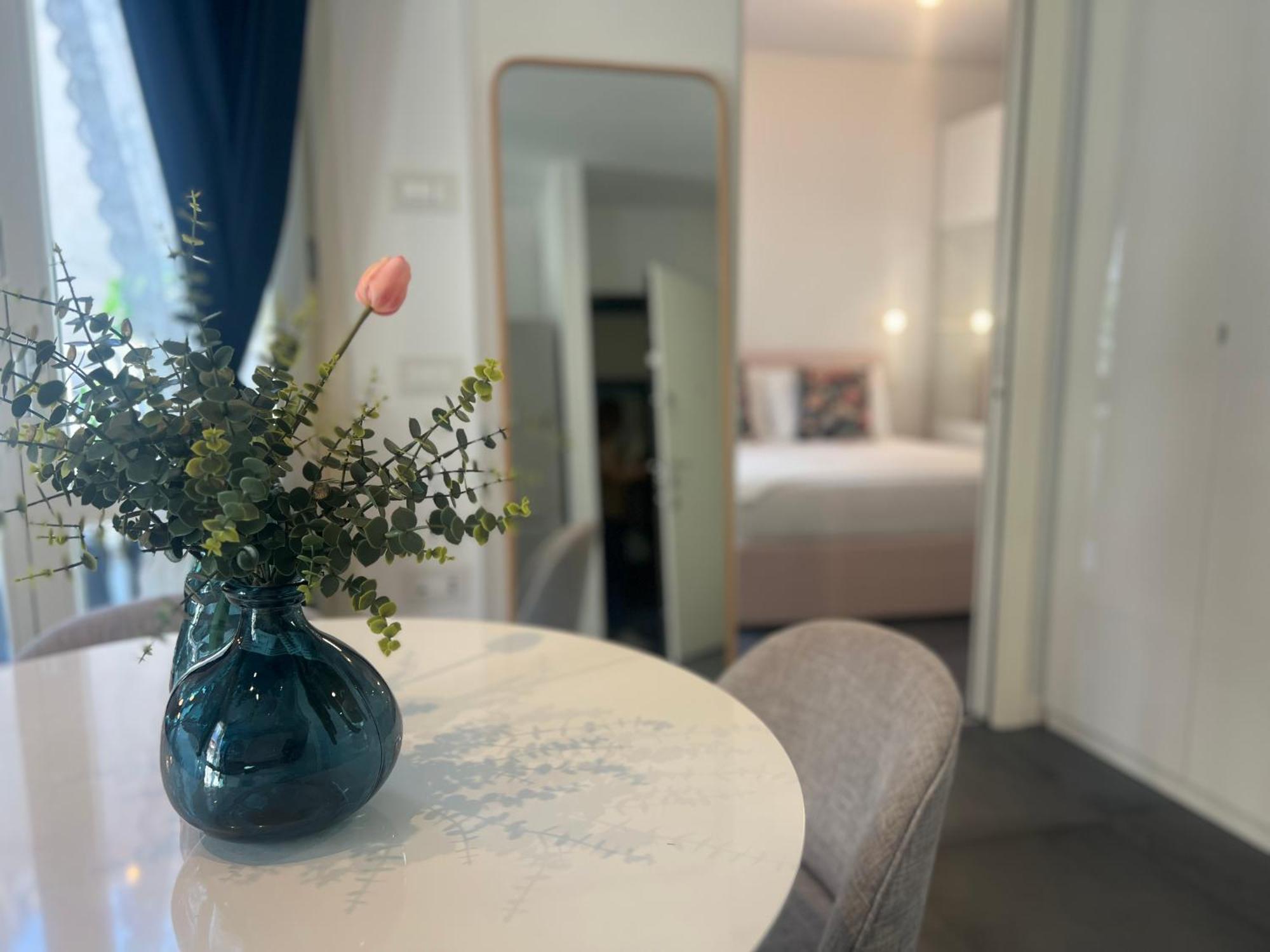 Regina Milano In Melegnano - Wifi, Breakfast Box And Terrace Διαμέρισμα Εξωτερικό φωτογραφία