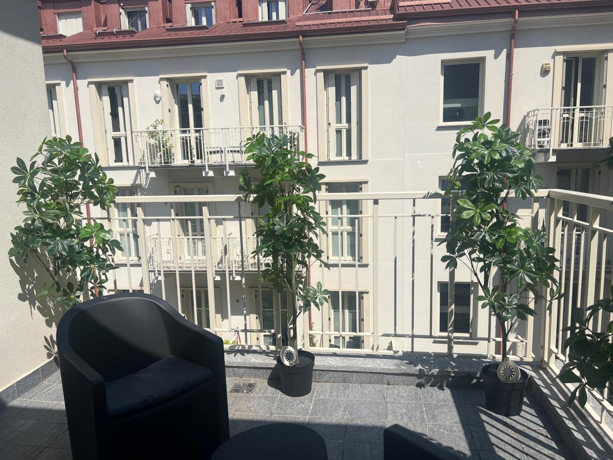 Regina Milano In Melegnano - Wifi, Breakfast Box And Terrace Διαμέρισμα Εξωτερικό φωτογραφία